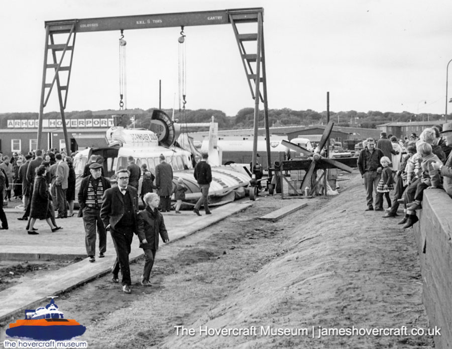 SRN6 with ScanHov -  (credit: The Hovercraft Museum Trust).